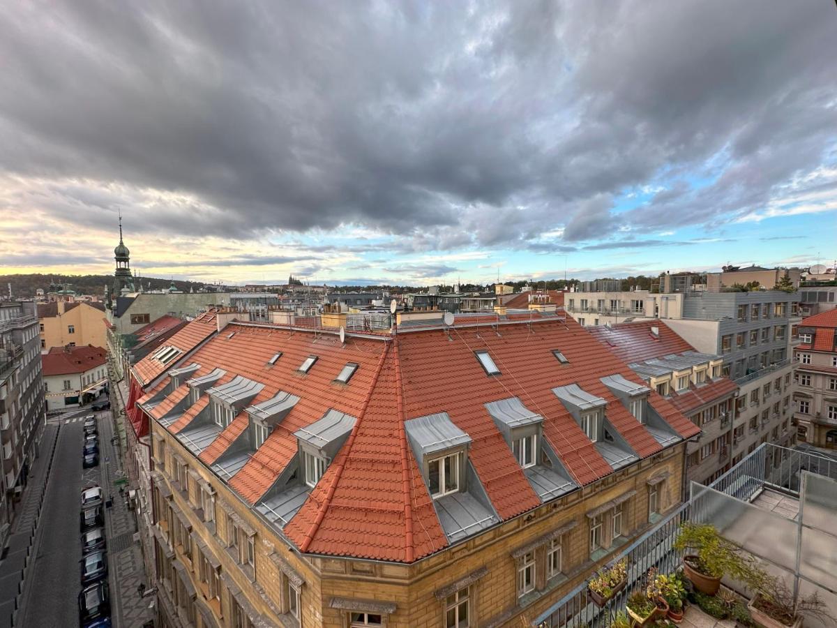 Castle View Apartments. Old Town Praha Bagian luar foto